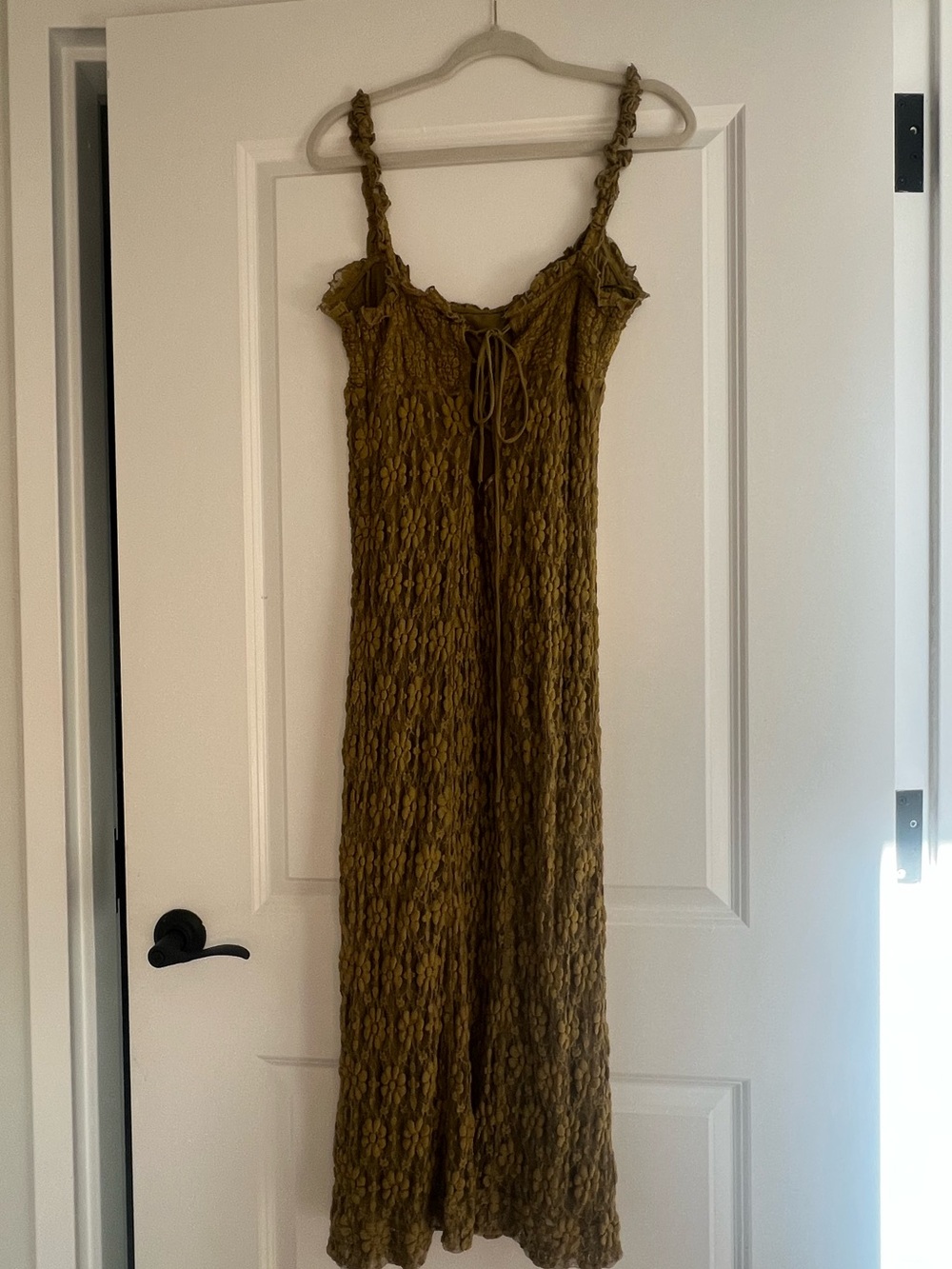 Lucinda Lace Midi Dress - Picture 7 of 7